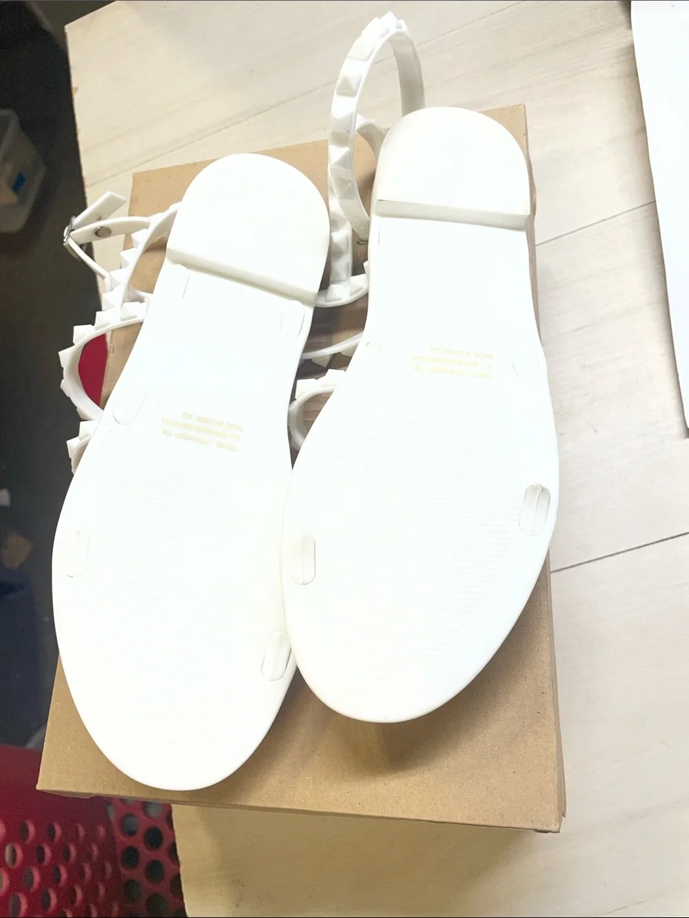 Steve Madden White Studded Strappy Flat Sandals #652